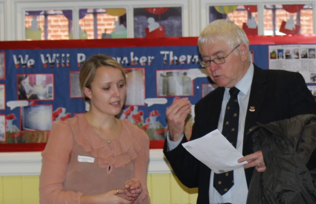 open day 4 Year 5 Teacher Maria Gray discusses the project with Colchester MP Sir Bob Russell